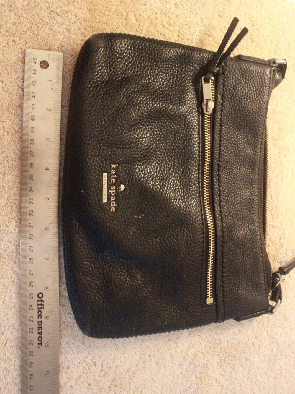 Title: Kate Spade Black Front Zip Crossbody Bag